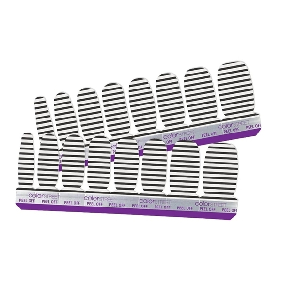 5/$20 Color Street Nail Polish Strips Between The Lines - Picture 3 of 3